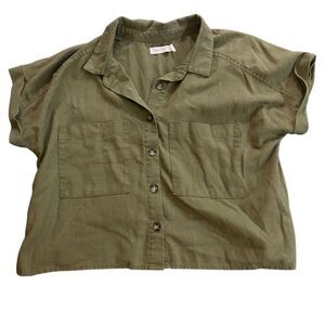 Suite 2939 Linen Blend Cropped Khaki Green Button Down Shirt medium